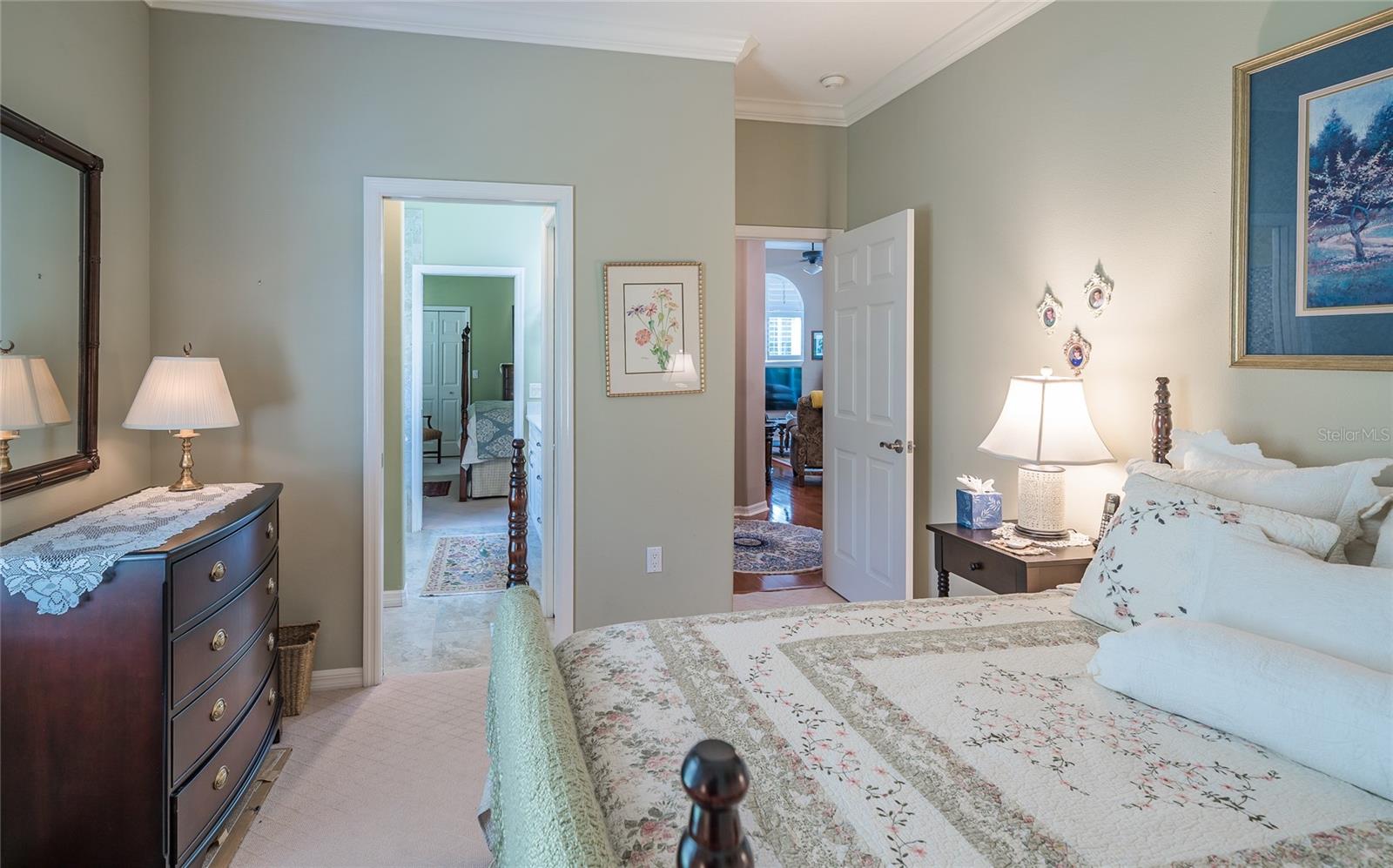 RIVER HILLS COUNTRY CLUB PARCE - Residential