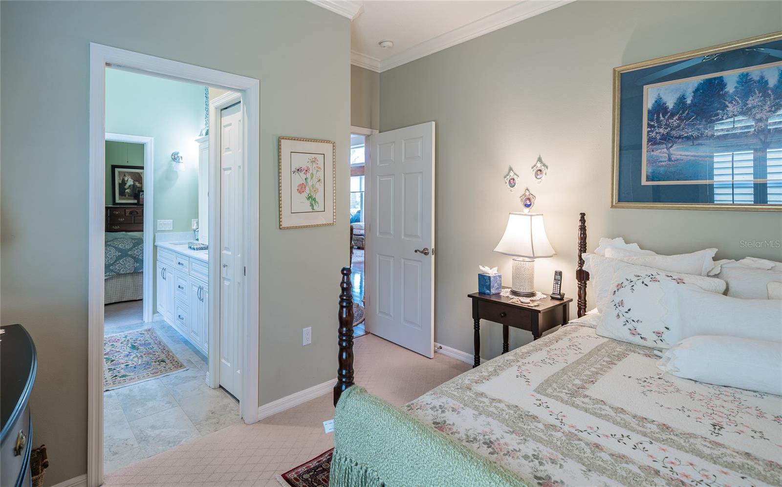 RIVER HILLS COUNTRY CLUB PARCE - Residential