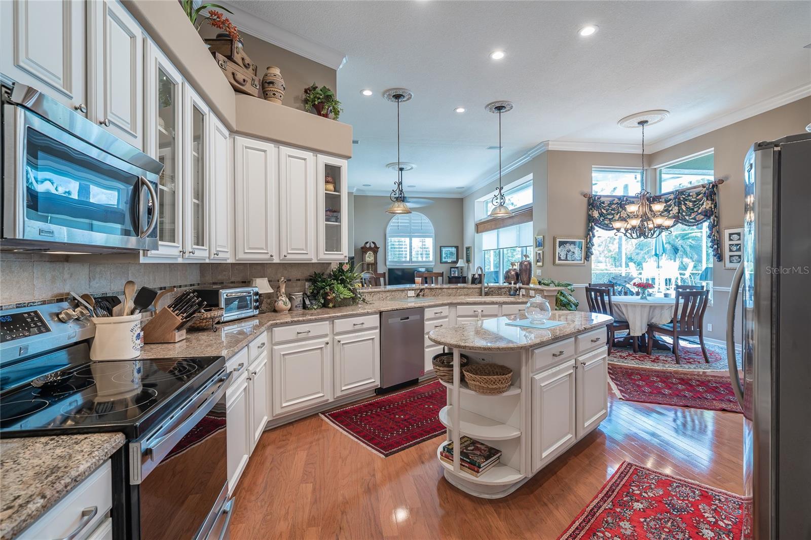 RIVER HILLS COUNTRY CLUB PARCE - Residential