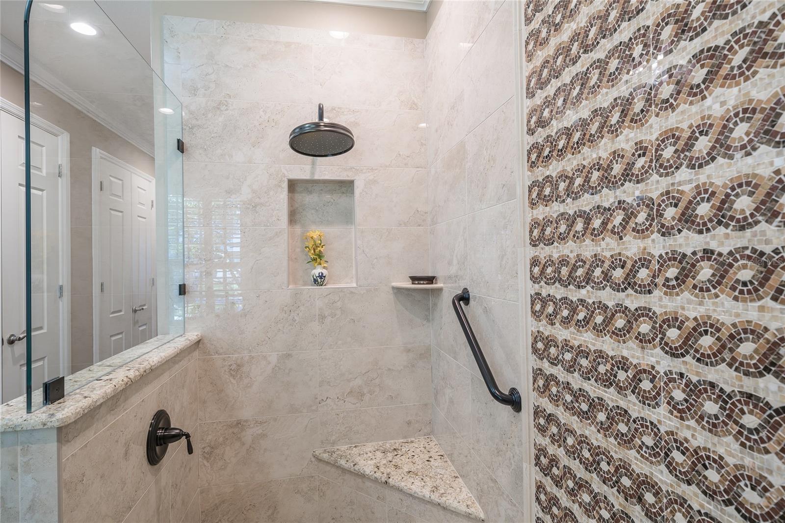 RIVER HILLS COUNTRY CLUB PARCE - Residential