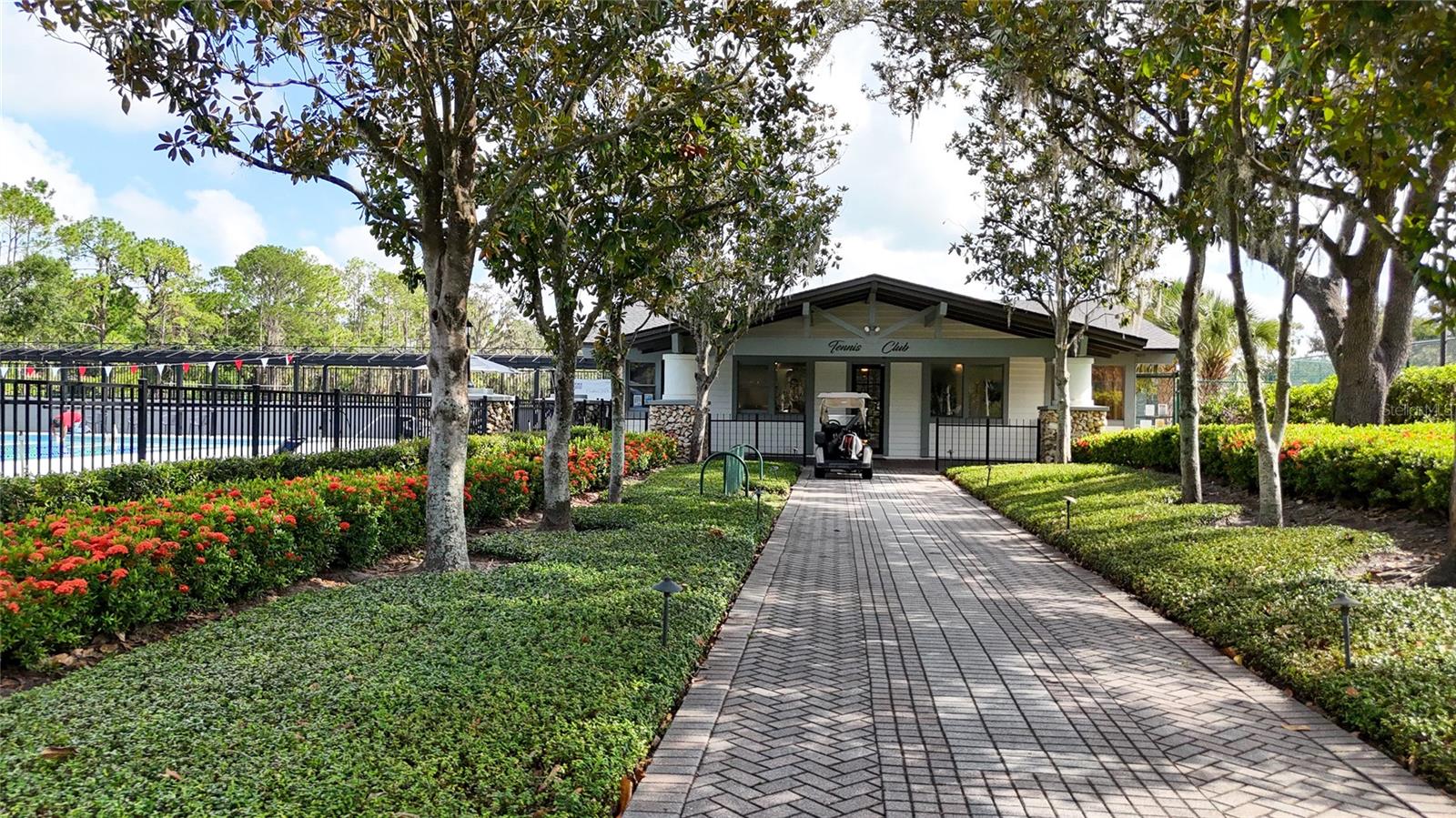RIVER HILLS COUNTRY CLUB PARCE - Residential