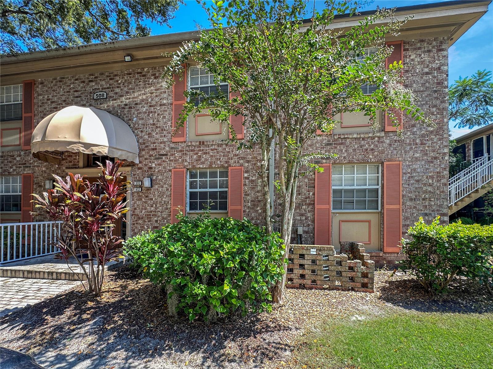 508 BANYON TREE CIRCLE 200