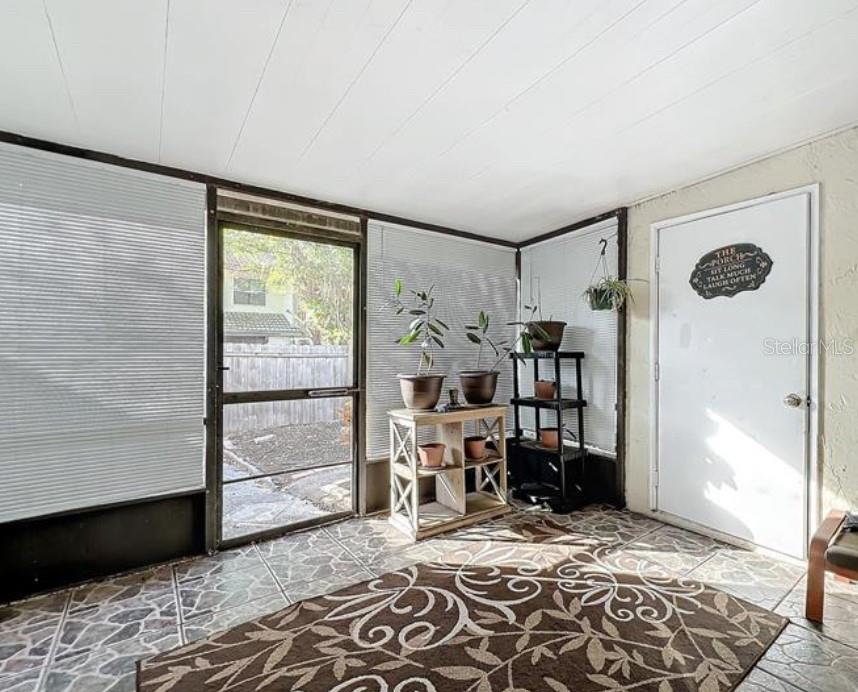 VILLAGE GROVE PH 02 - Residential Lease