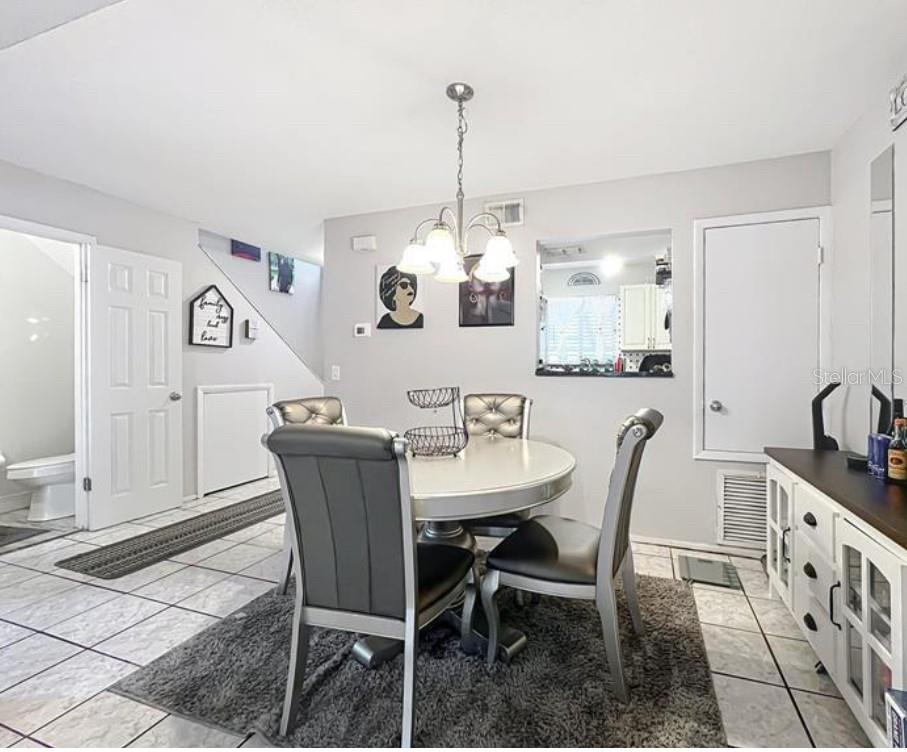 VILLAGE GROVE PH 02 - Residential Lease