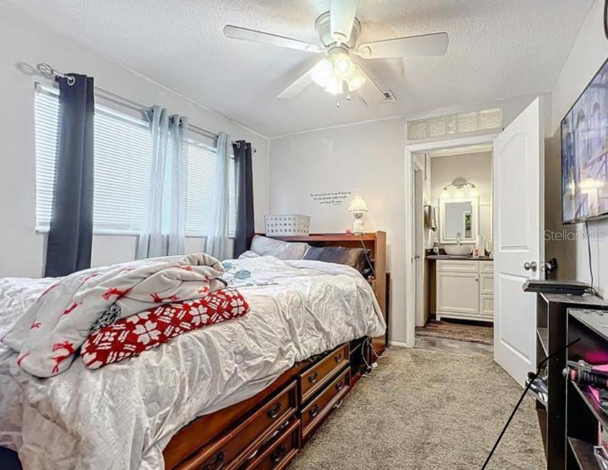 VILLAGE GROVE PH 02 - Residential Lease