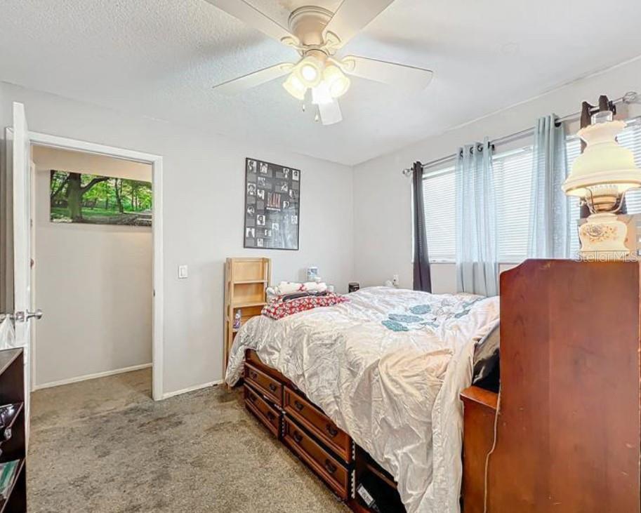 VILLAGE GROVE PH 02 - Residential Lease