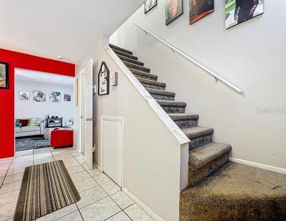 VILLAGE GROVE PH 02 - Residential Lease