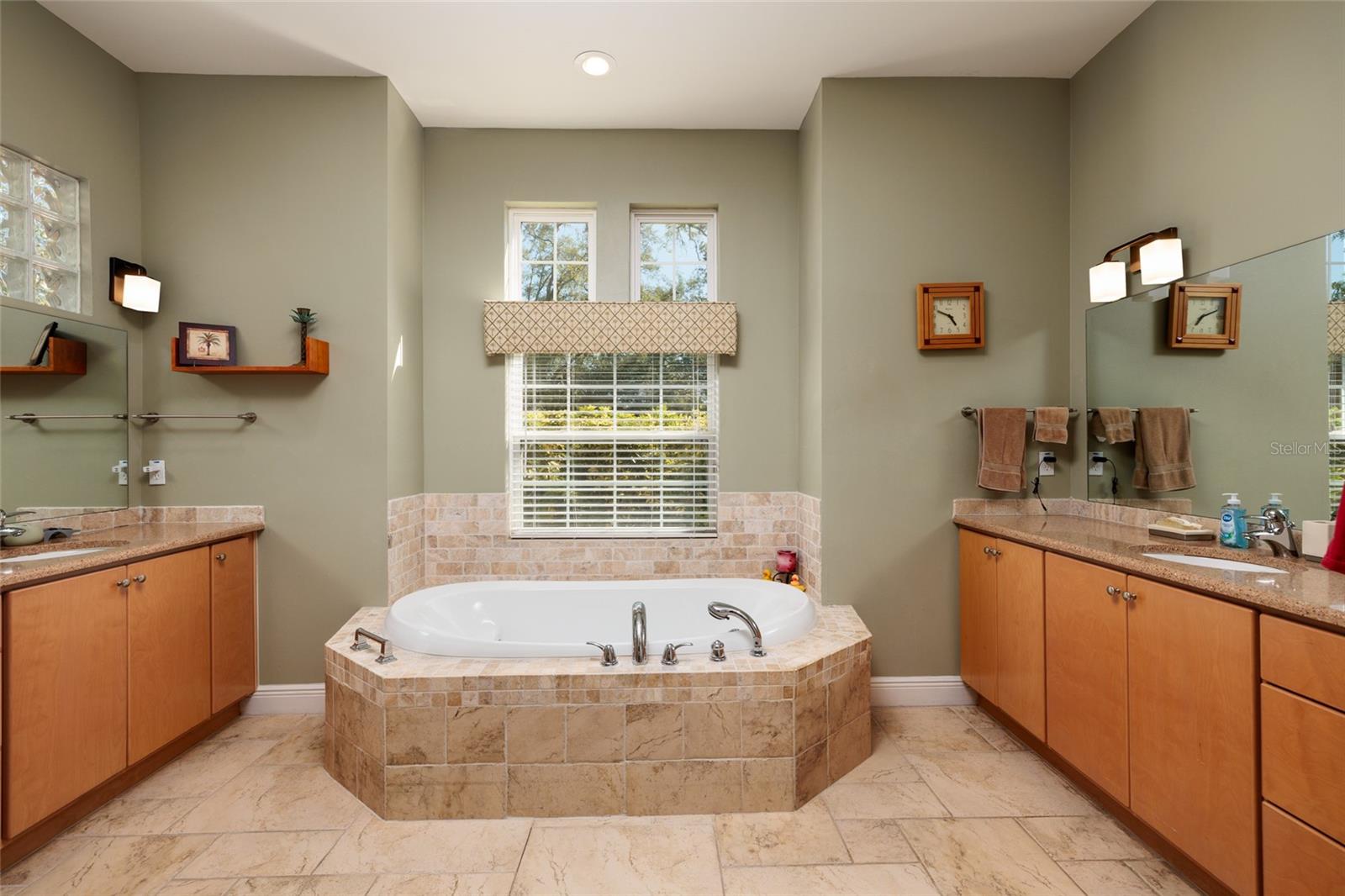 PASADENA ON THE GULF SEC B - Residential