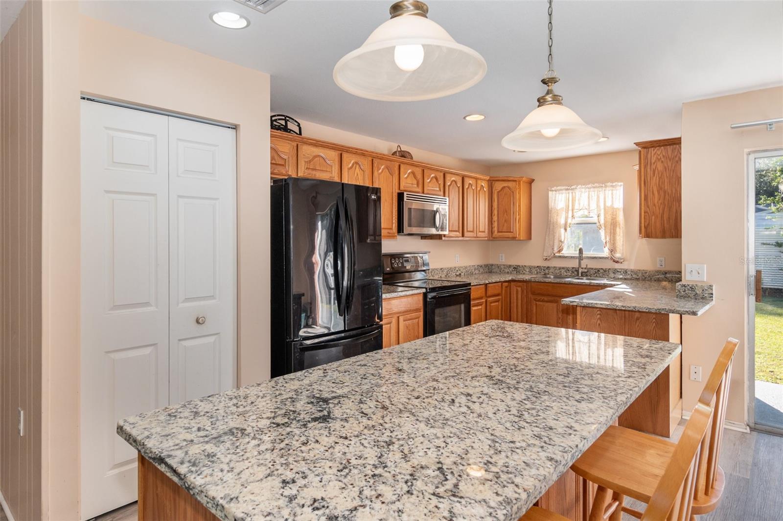 MARIANA WOODS - Residential