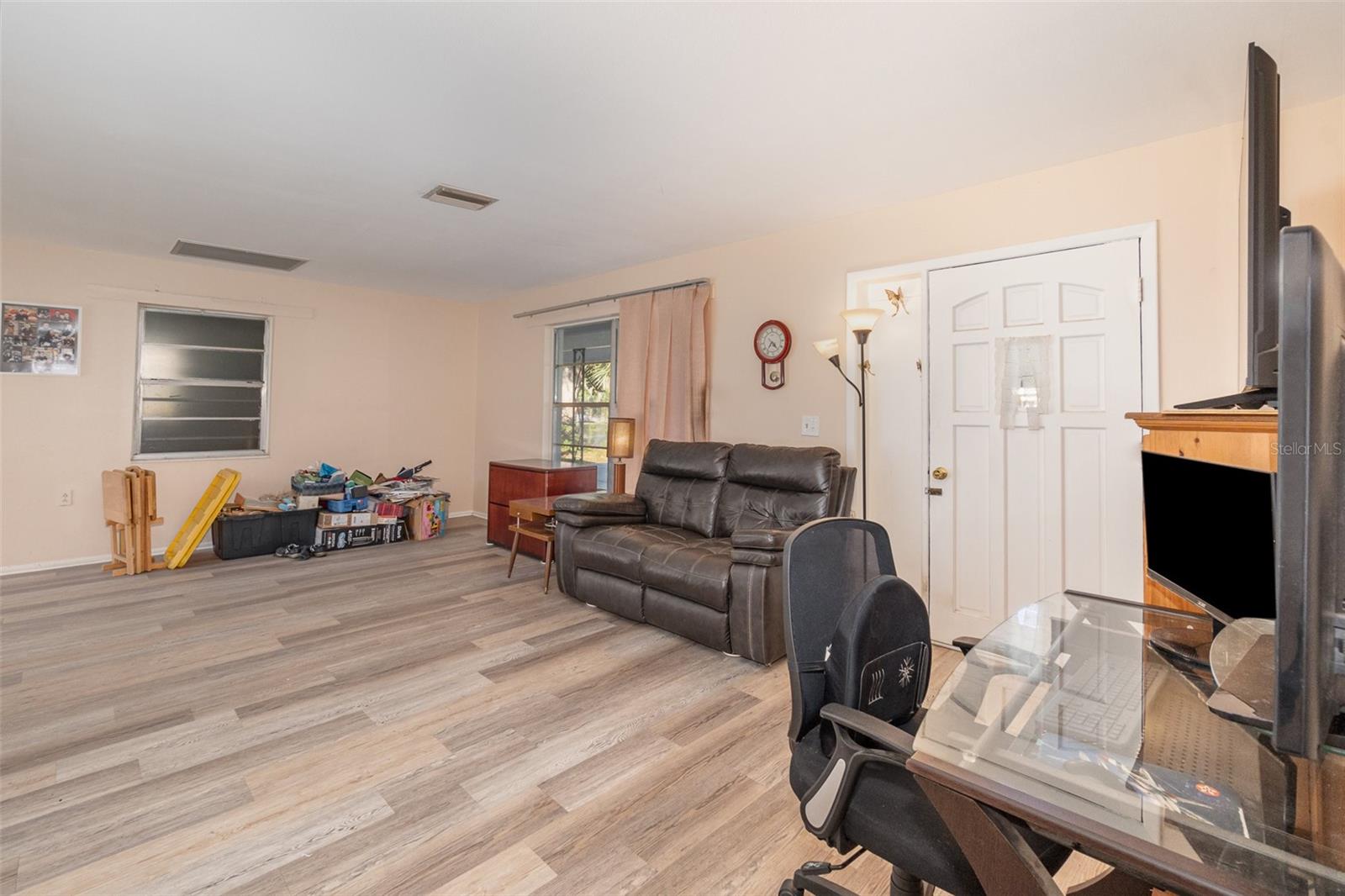 MARIANA WOODS - Residential