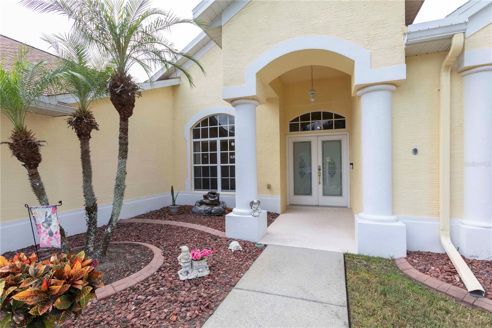 11915 TEE TIME CIRCLE