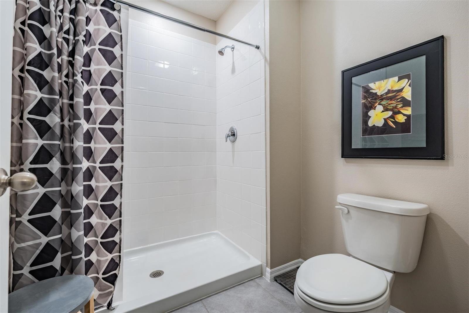 EPPERSON - MEADOW RIDGE TOWNHOMES - Residential Lease