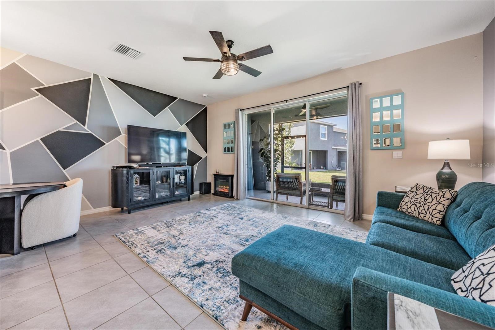 EPPERSON - MEADOW RIDGE TOWNHOMES - Residential Lease