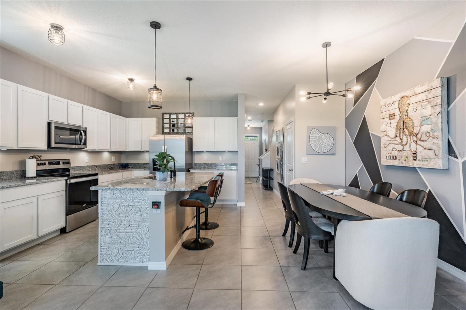 EPPERSON - MEADOW RIDGE TOWNHOMES - Residential Lease