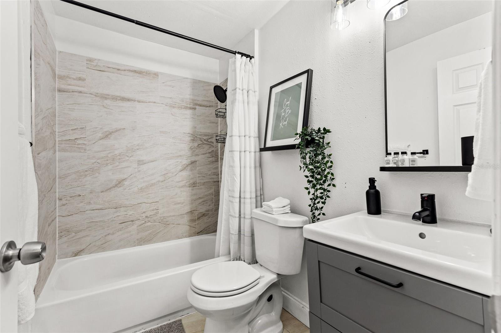 RIVERBEND MANOR - Residential