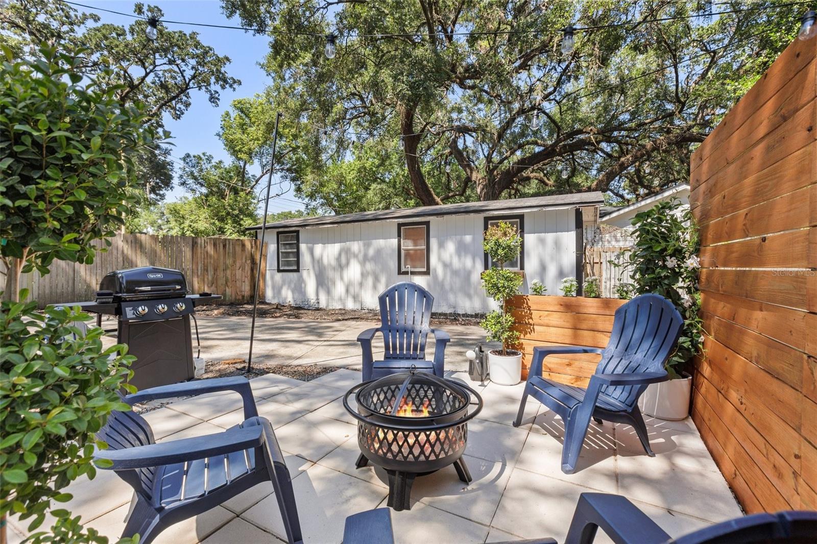 RIVERBEND MANOR - Residential