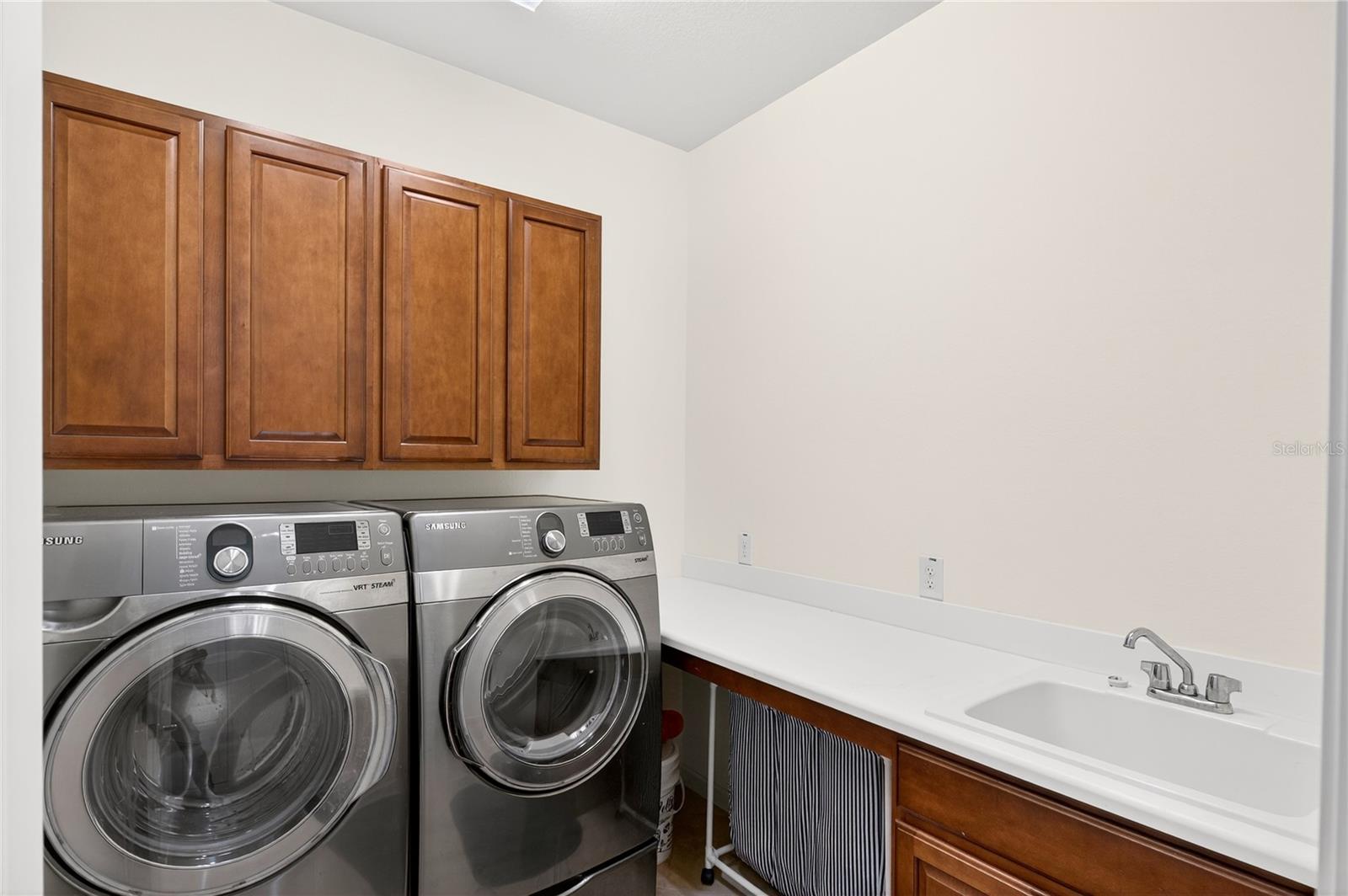 STONE CREEK - Residential