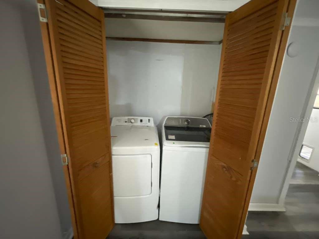 MOBILE MANOR 2ND SEC - Residential Lease