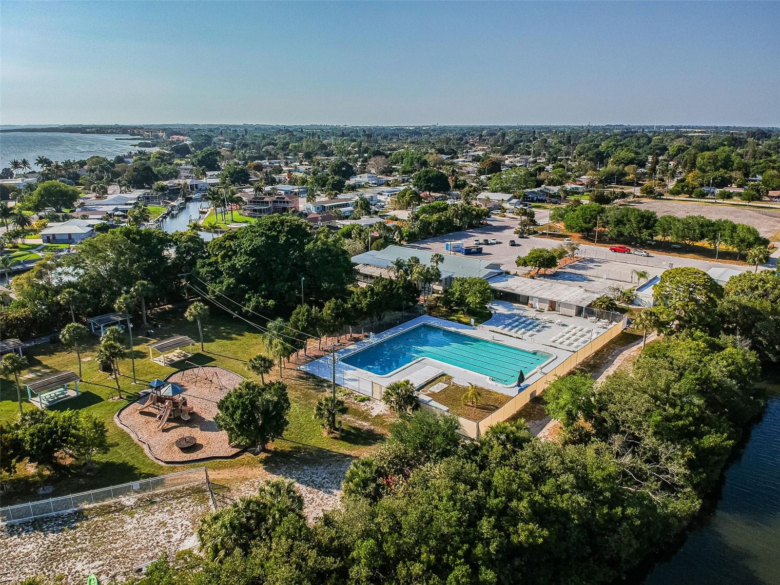 BAYSHORE GARDENS SEC 2 - Residential