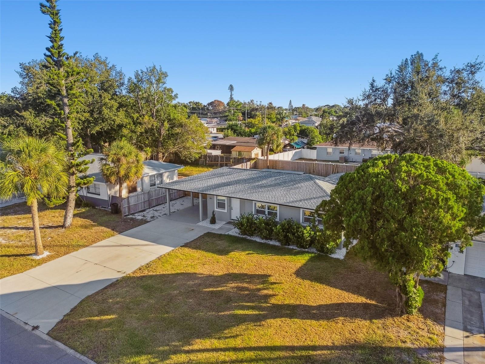 BAYSHORE GARDENS SEC 2 - Residential