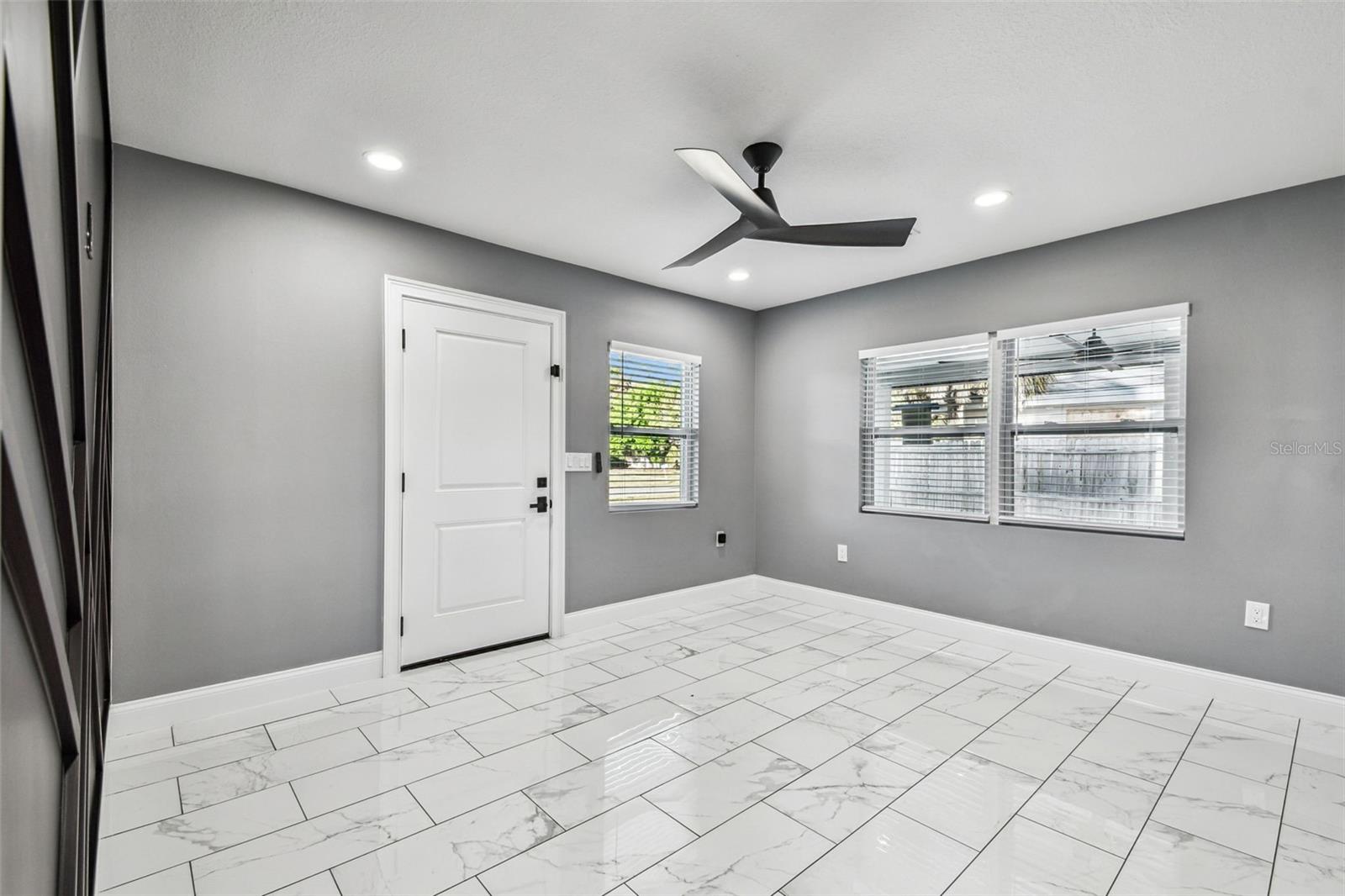 BAYSHORE GARDENS SEC 2 - Residential