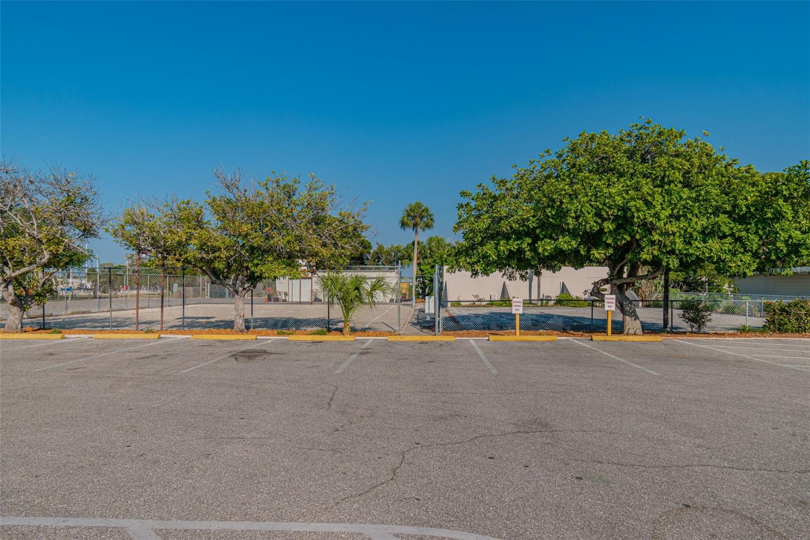 BAYSHORE GARDENS SEC 2 - Residential