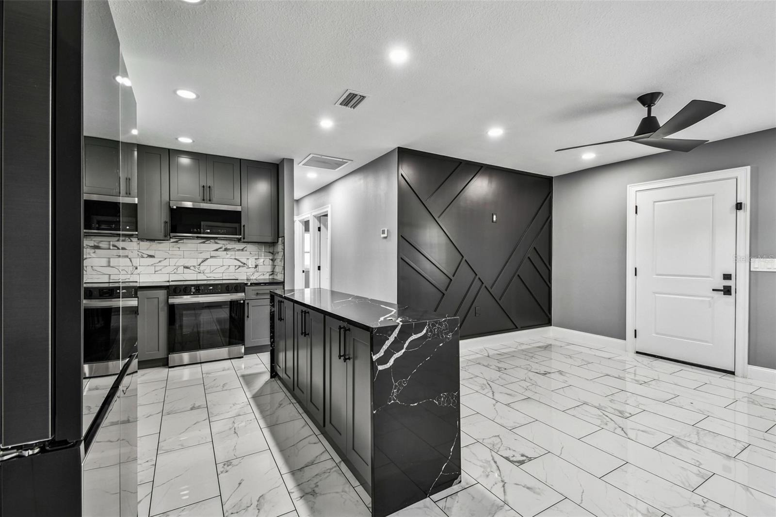 BAYSHORE GARDENS SEC 2 - Residential