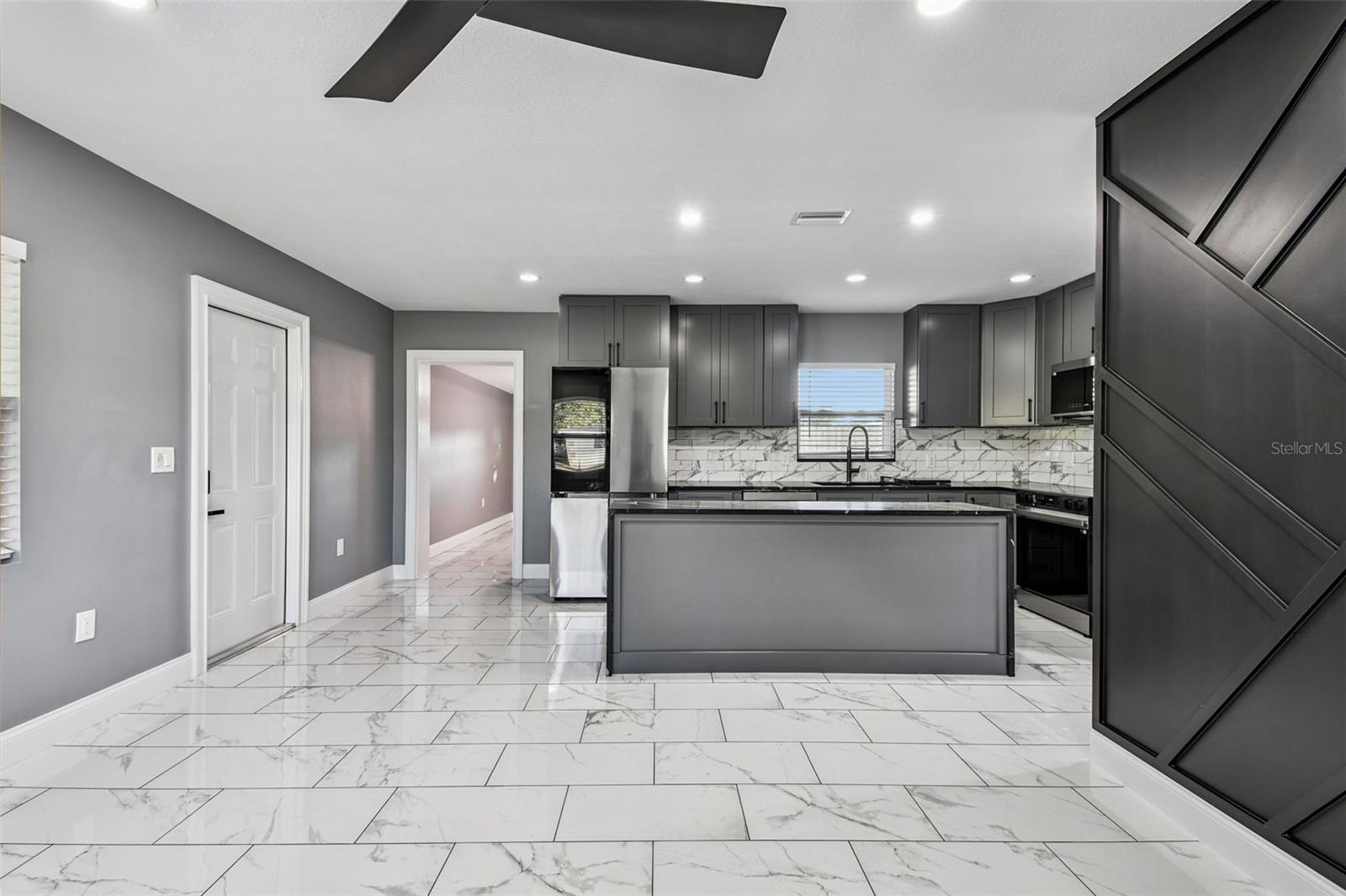 BAYSHORE GARDENS SEC 2 - Residential