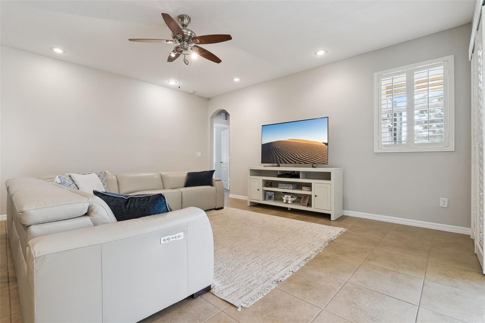 CHAPMAN COVE - Residential