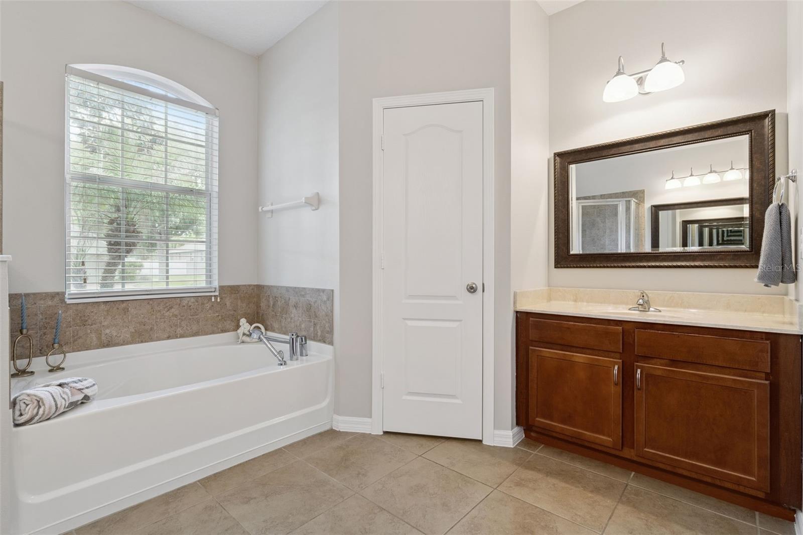 CHAPMAN COVE - Residential