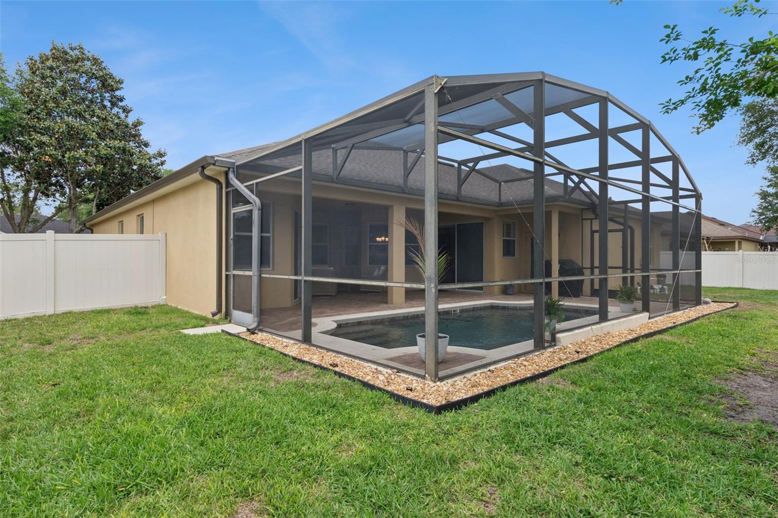 CHAPMAN COVE - Residential