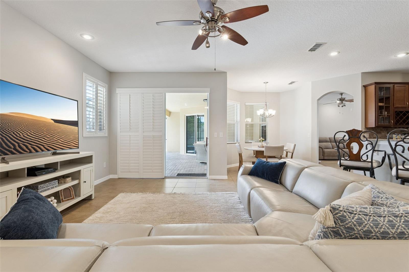 CHAPMAN COVE - Residential