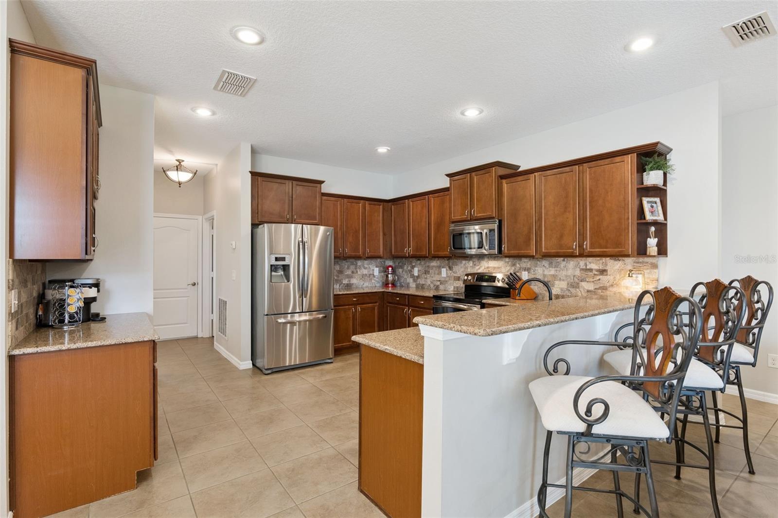 CHAPMAN COVE - Residential