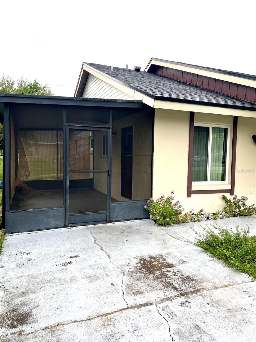 DELTONA LAKES UNIT 29 & 37 REP - Residential Lease