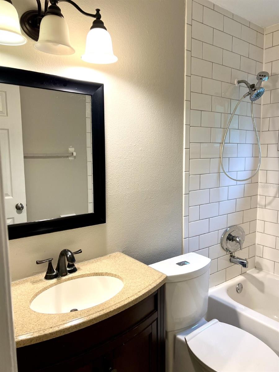 DELTONA LAKES UNIT 29 & 37 REP - Residential Lease