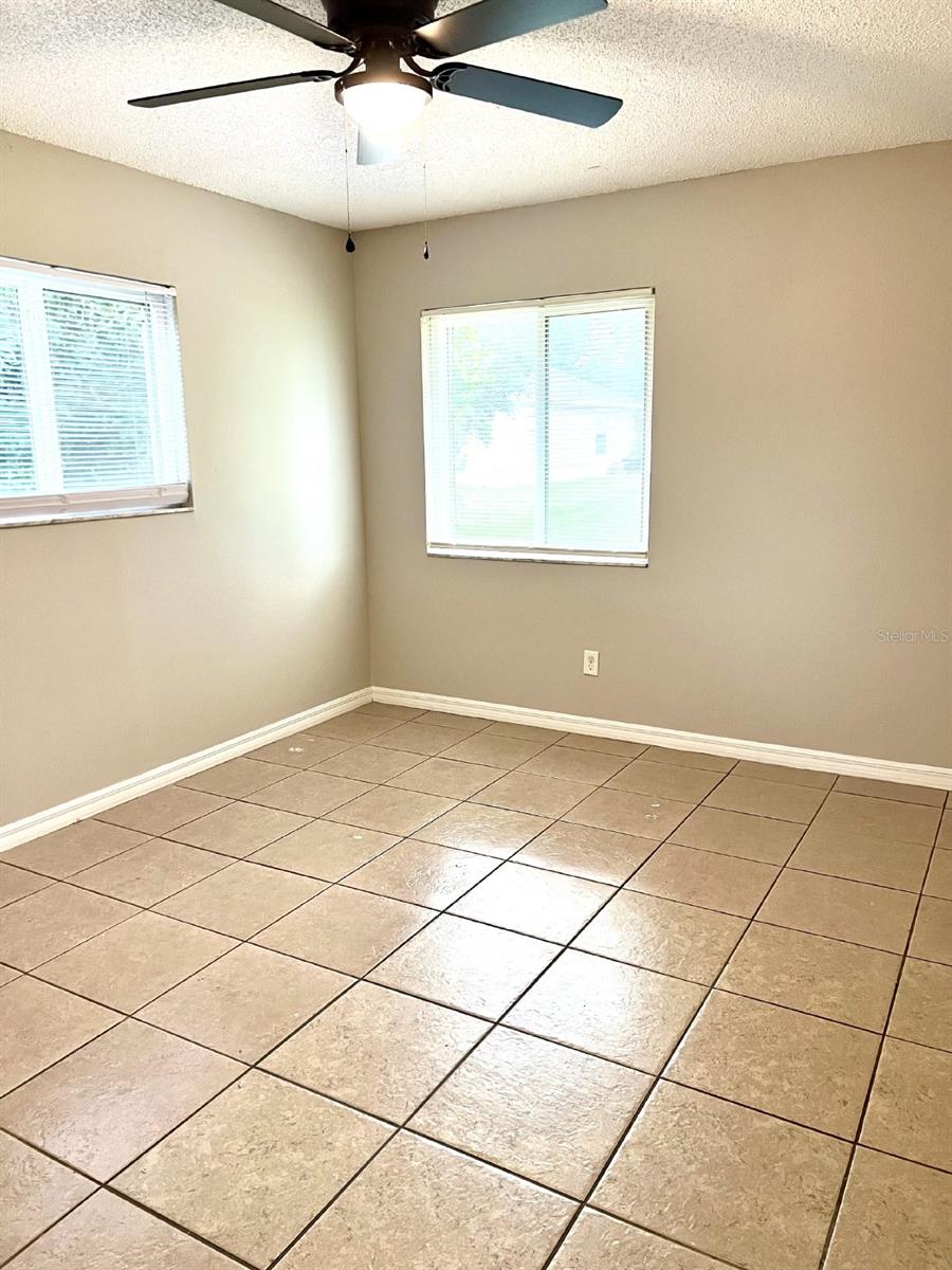 DELTONA LAKES UNIT 29 & 37 REP - Residential Lease