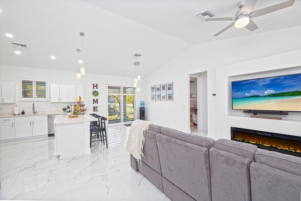 BASSWOOD 01 - Residential