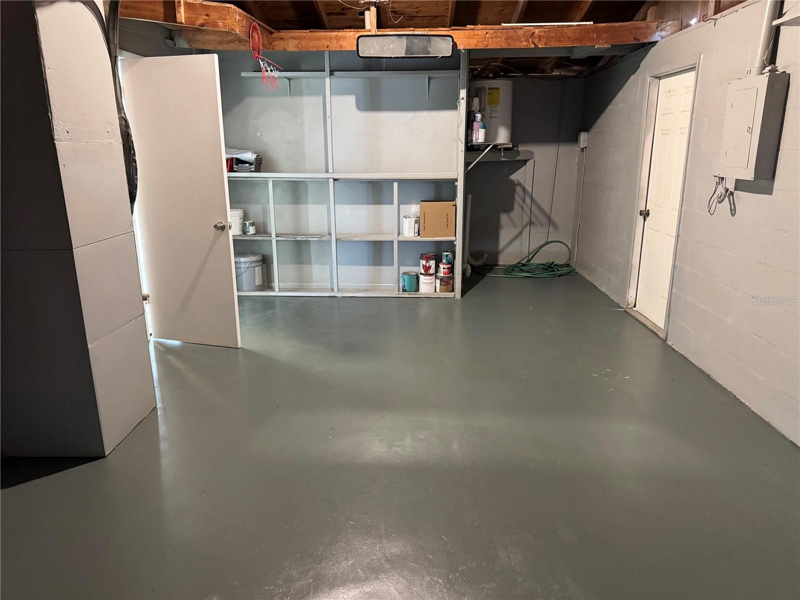 EMBASSY HILLS - Residential Lease