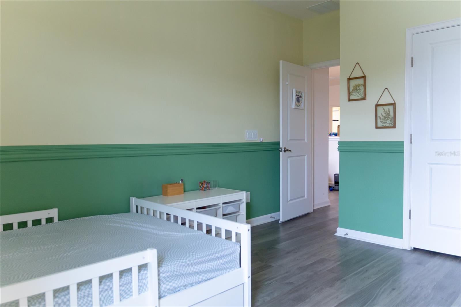 REDBRIDGE SQUARE - Residential Lease