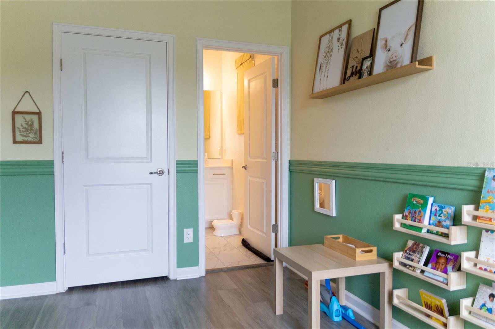 REDBRIDGE SQUARE - Residential Lease