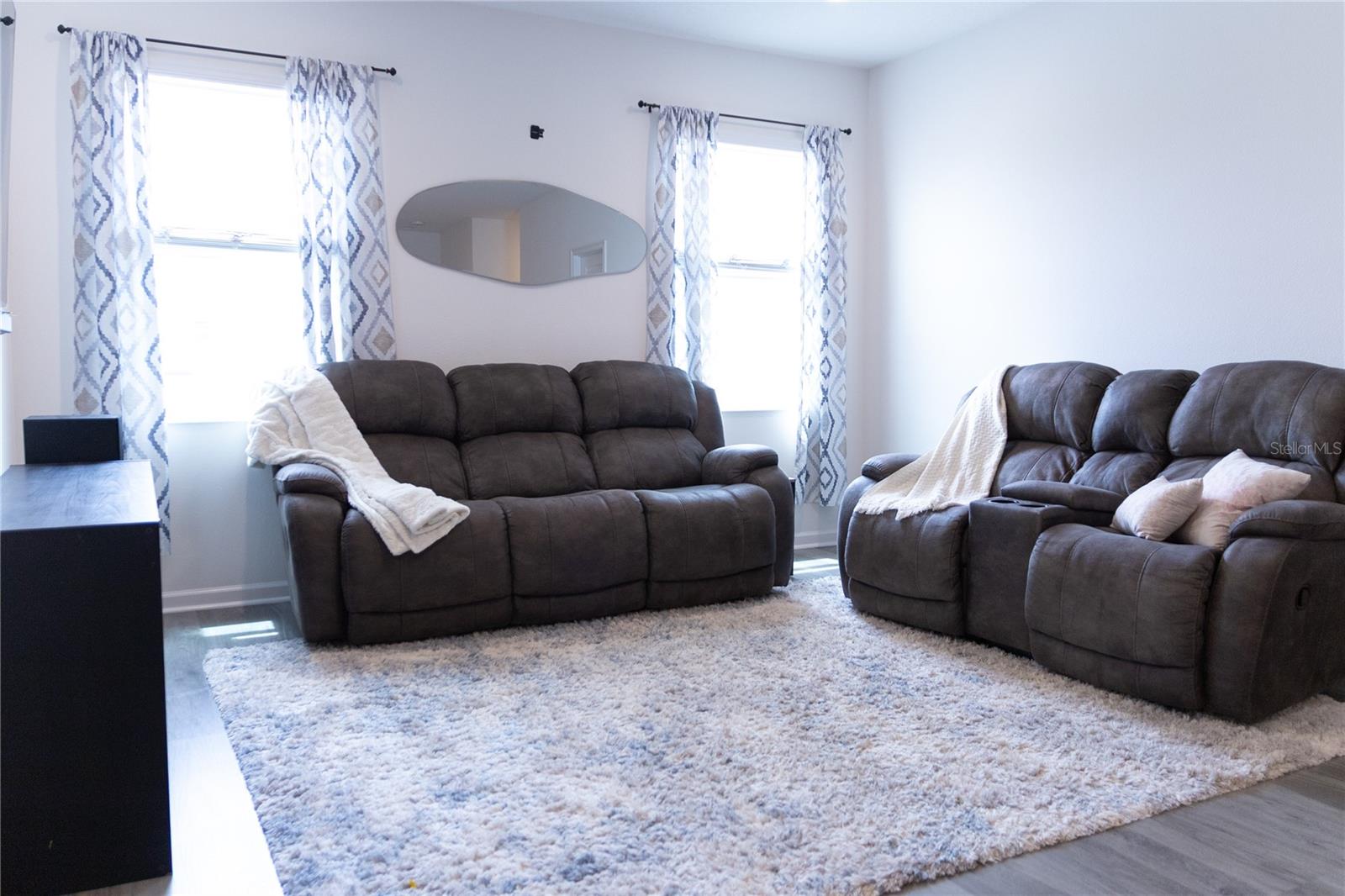 REDBRIDGE SQUARE - Residential Lease