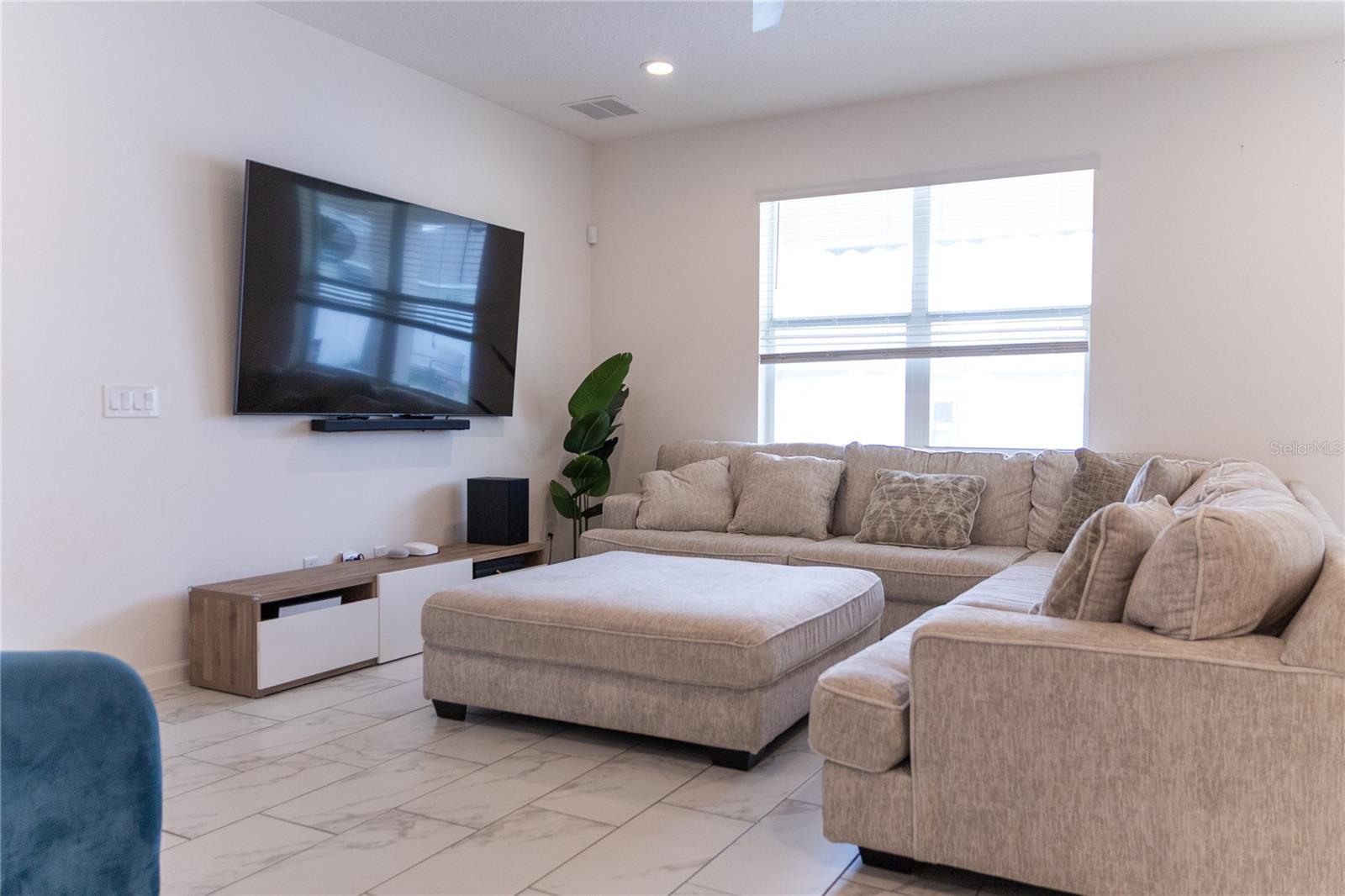 REDBRIDGE SQUARE - Residential Lease