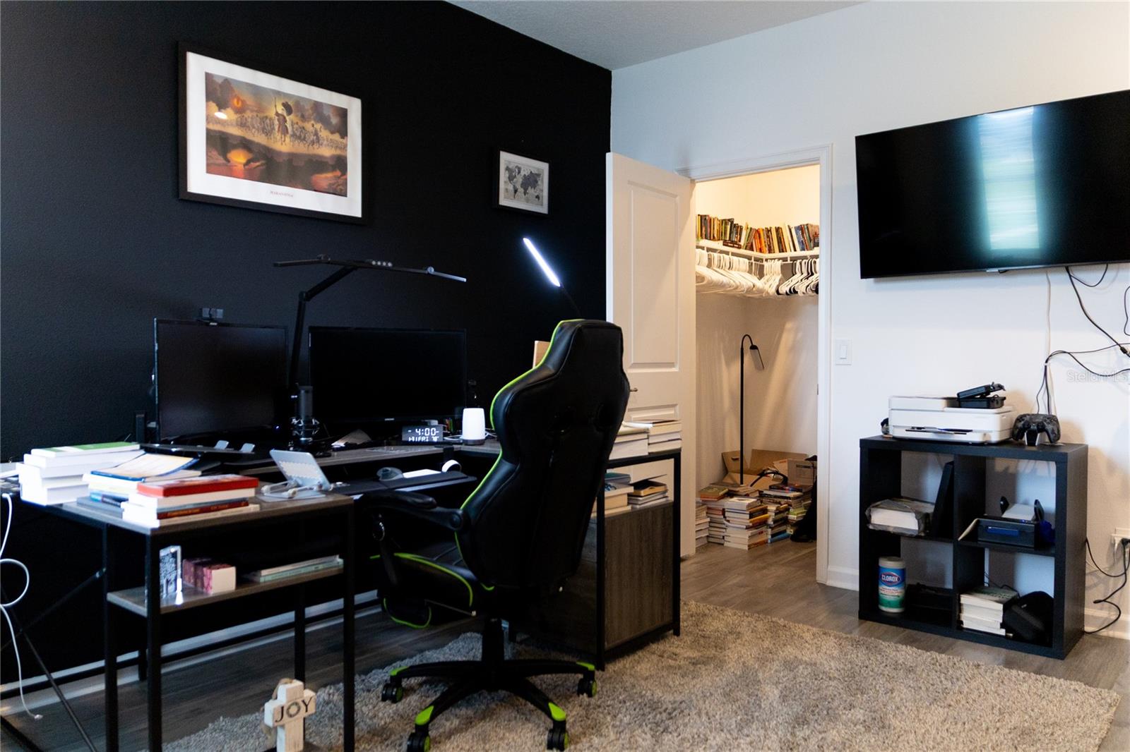 REDBRIDGE SQUARE - Residential Lease