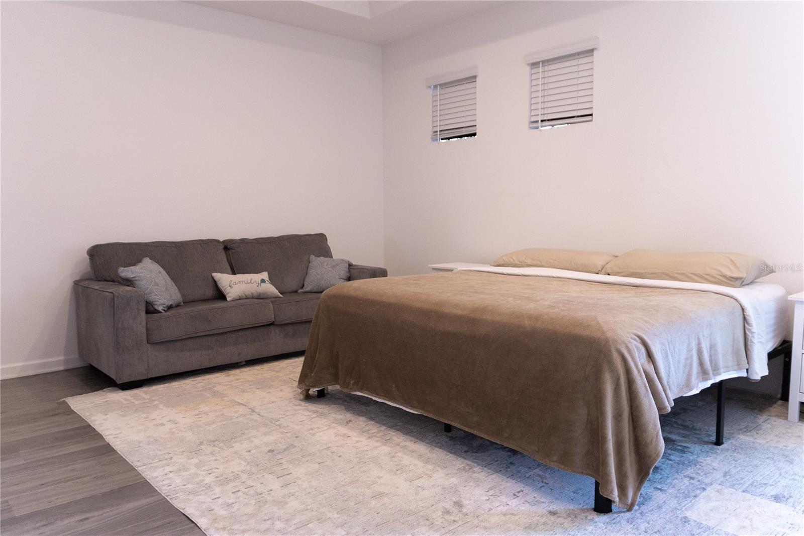 REDBRIDGE SQUARE - Residential Lease