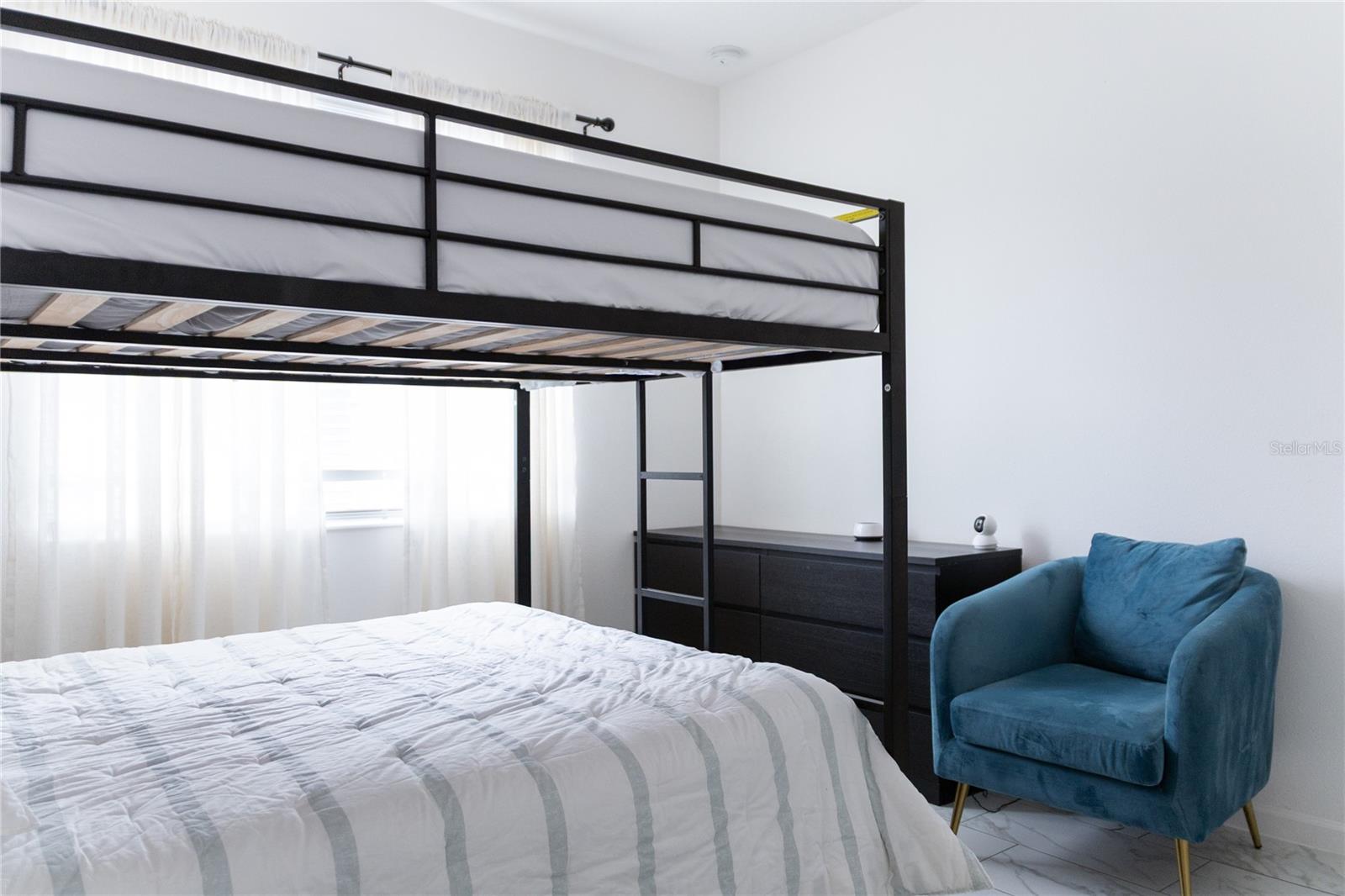 REDBRIDGE SQUARE - Residential Lease