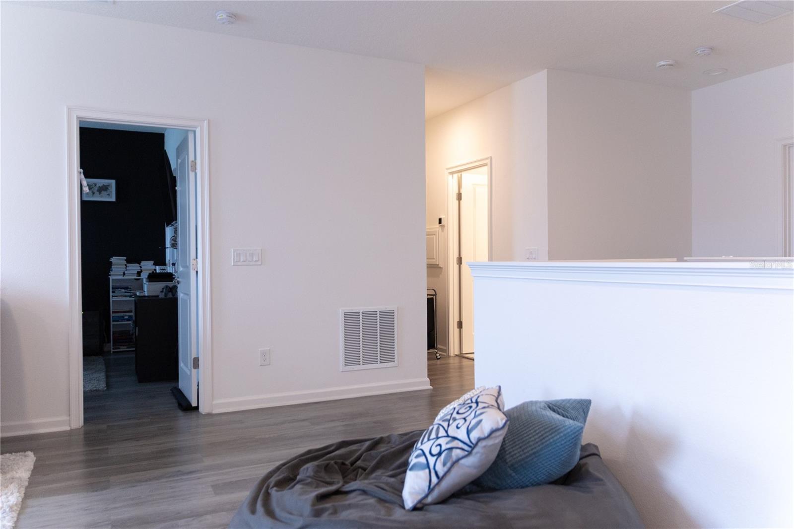 REDBRIDGE SQUARE - Residential Lease