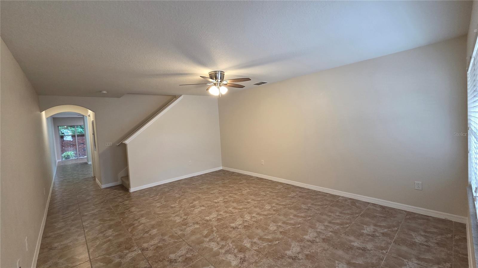 AMBERLEE TWNHMS - Residential