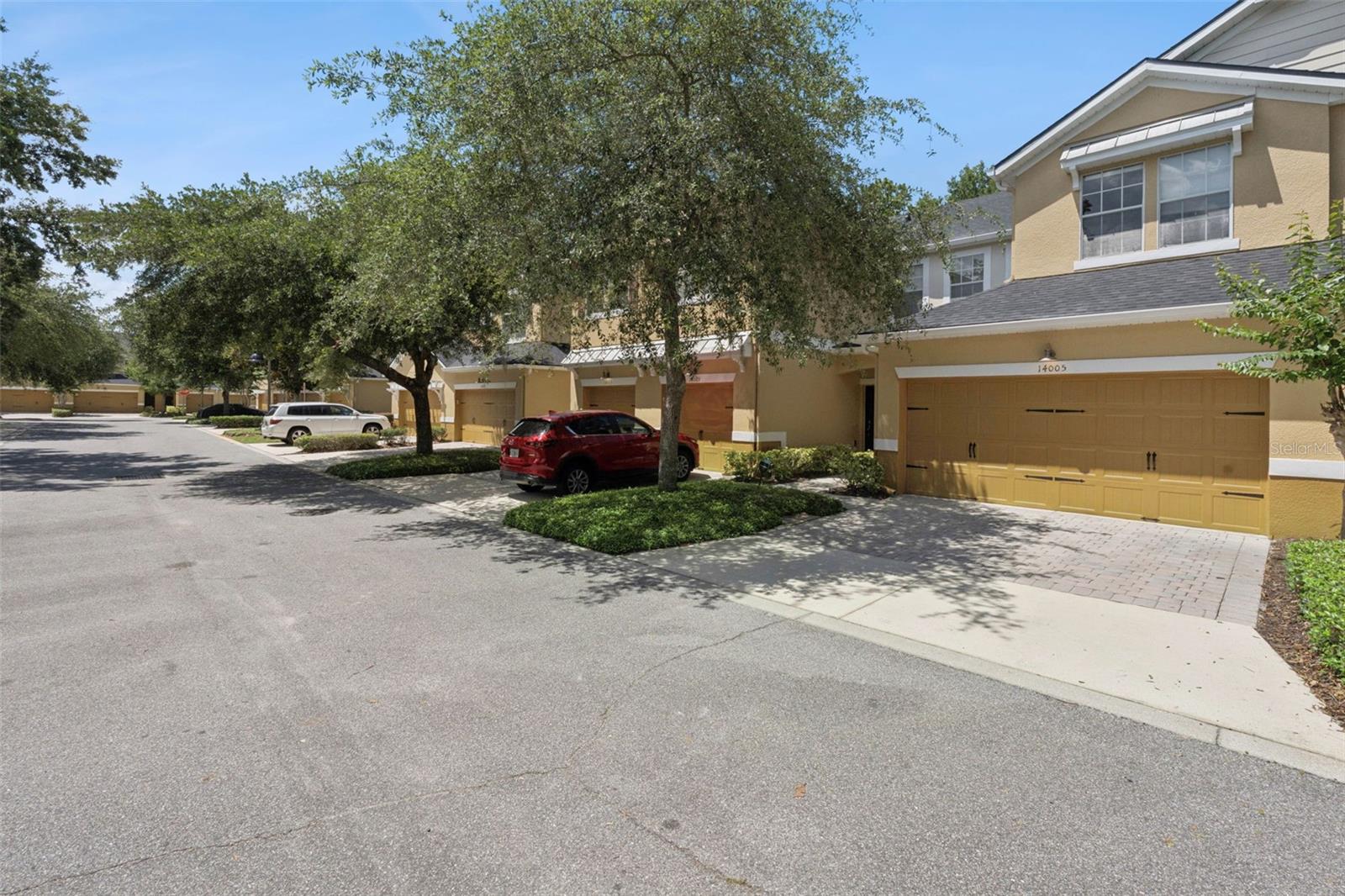 OASIS COVE 1 AT LAKESIDE VILLAGE CONDO PH 1 - Residential
