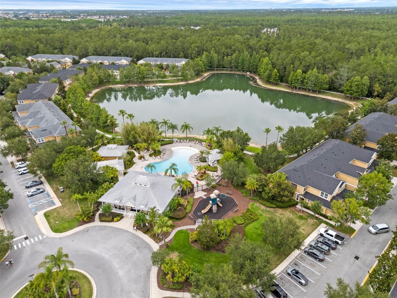 OASIS COVE 1 AT LAKESIDE VILLAGE CONDO PH 1 - Residential