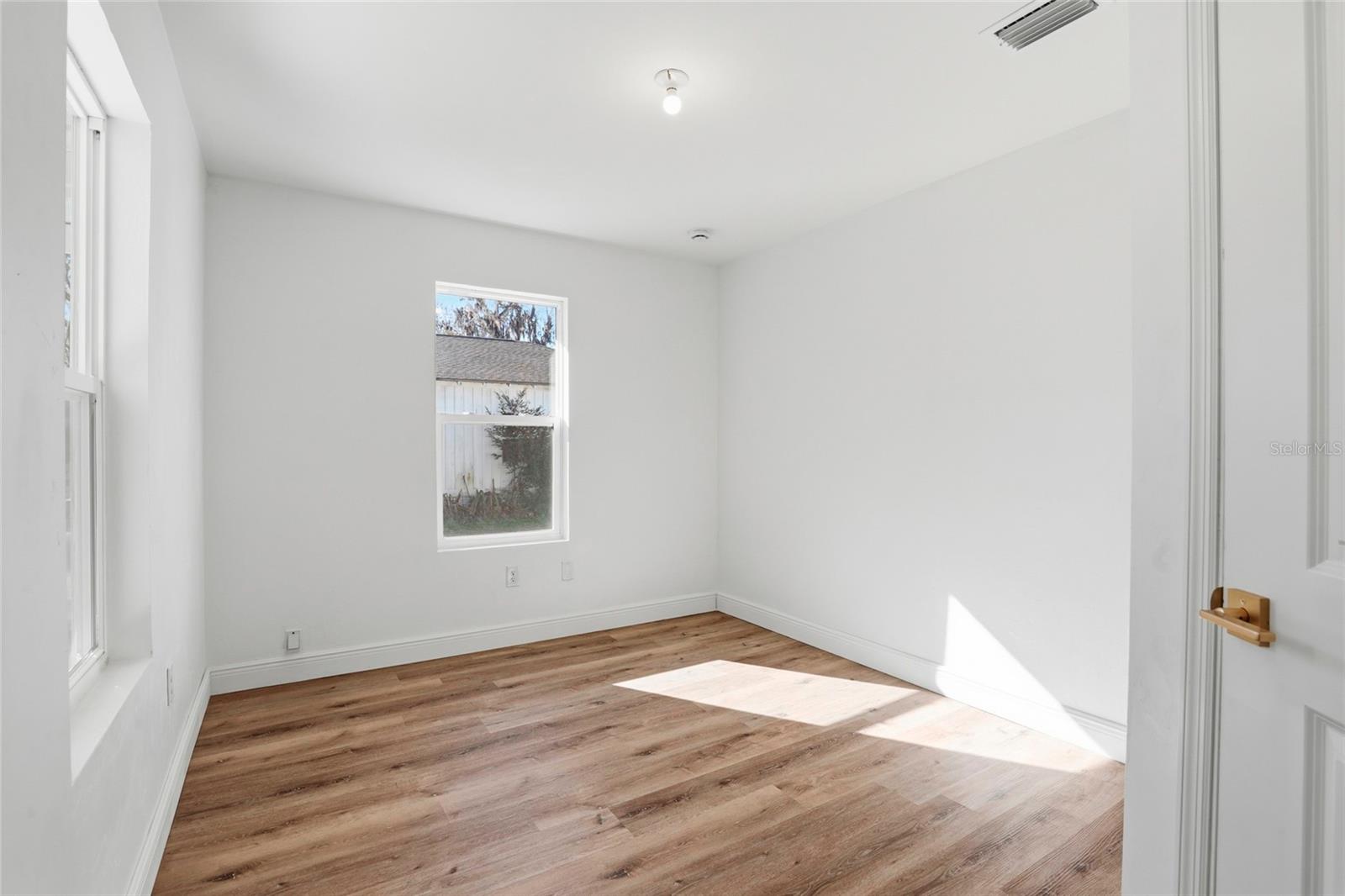 OLD WILLISTON - Residential